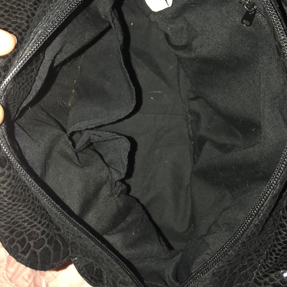 Black soft snakeskin chain purse - Picture 4 of 5